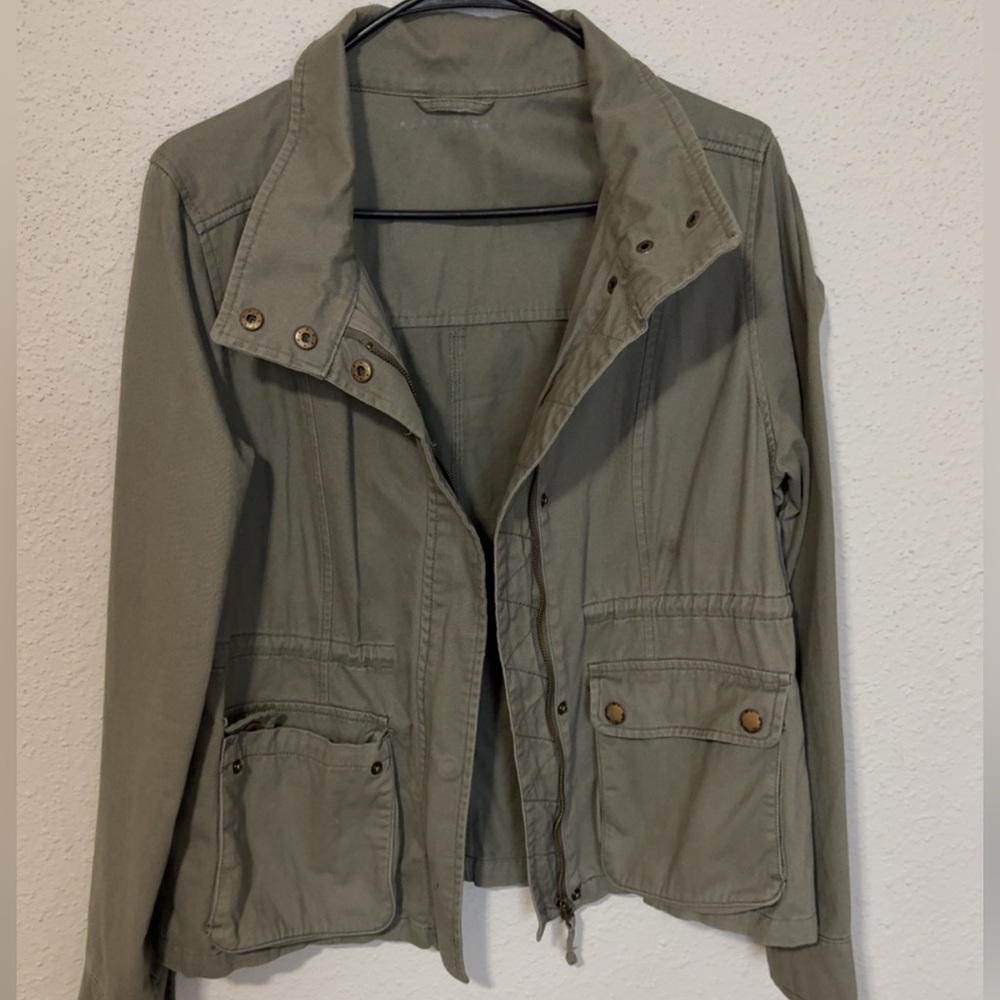 Women's Olive Green Jacket